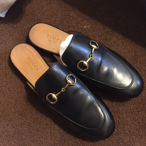 Gucci Shoes - Gucci mule slides